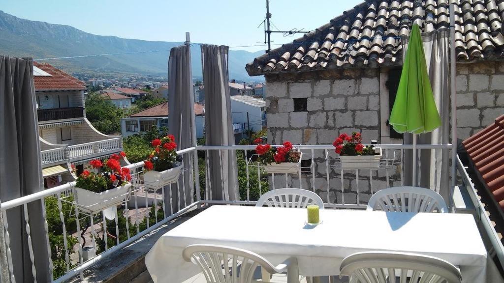 Apartment In Kastel Kambelovac With Sea View, Balcony, Air Conditioning, Wifi 4483-1 Kaštela Εξωτερικό φωτογραφία